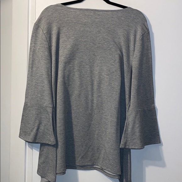 L’ Atelier Heart Sequin Shirt 40$ - Picture 7 of 8